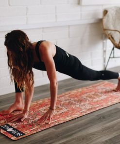 yoga 4 סטודיו סי שיעורי אונליין לעיצוב וחיטוב הגוף