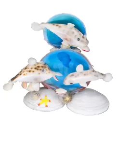 בובה 3 דולפינים מצדפים על רקע ים תכלת